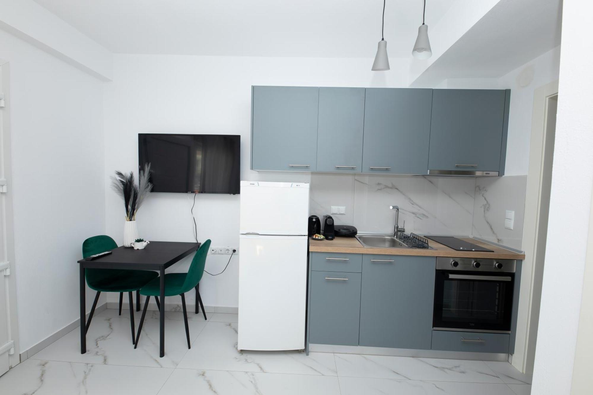 E&S Balaska Apartments Kavala Exterior photo